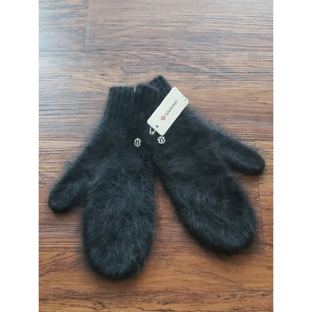 Lululemon Womens Black 100% Cashmere Mittens Size XS/S Feminine Cozy Winter